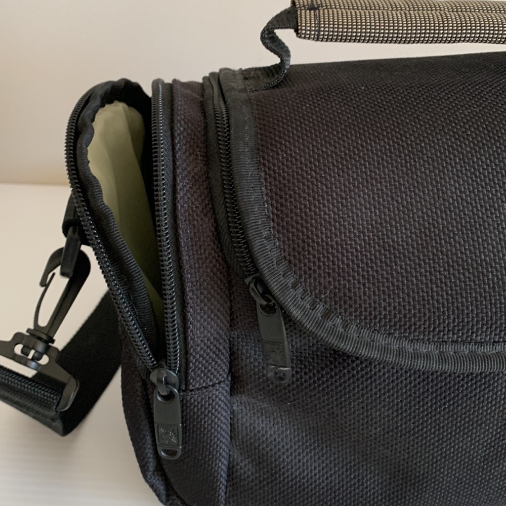 Case Logic Camera Case - image 5